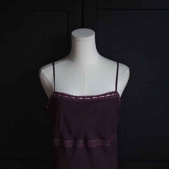 La Guêpière, by Simons | Vintage 90s Plum Slip Dress with Pink Floral Embroidery - Picture 3 of 9